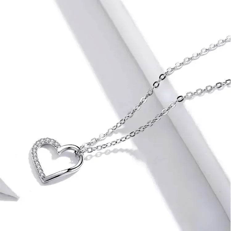 Amaya Heart Necklace - Gifts For Wife - Luxe Box Store
