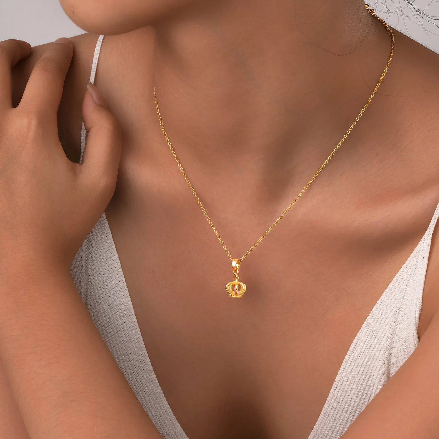 Victoria Crown Necklace